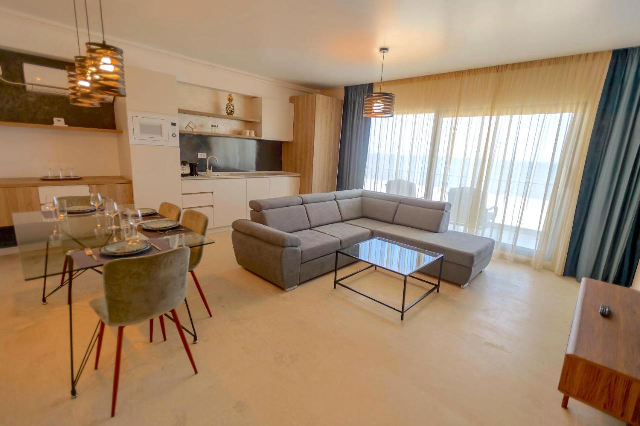 Gioia Sea View Lägenhet Năvodari Exteriör bild