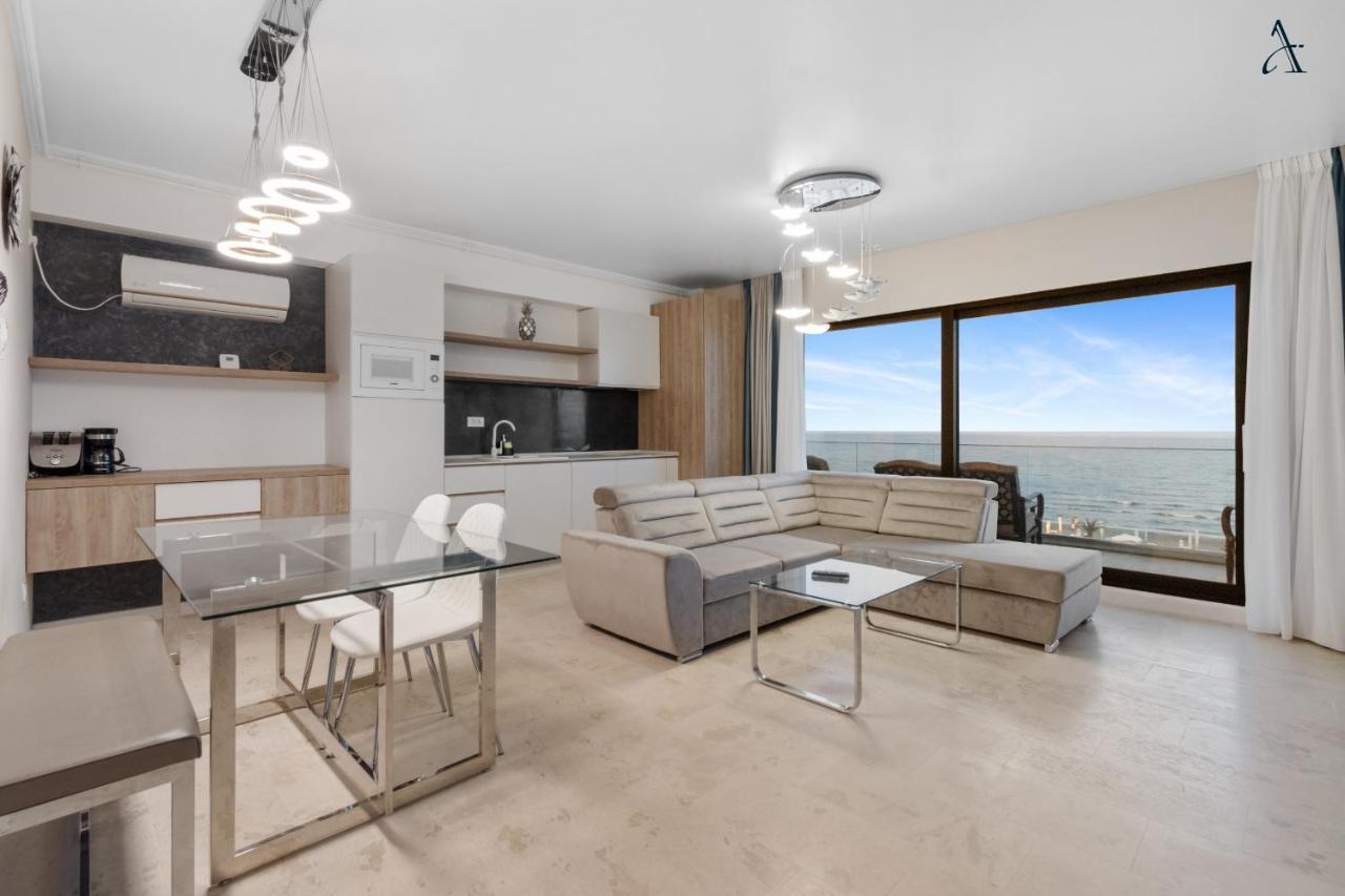 Gioia Sea View Lägenhet Năvodari Exteriör bild